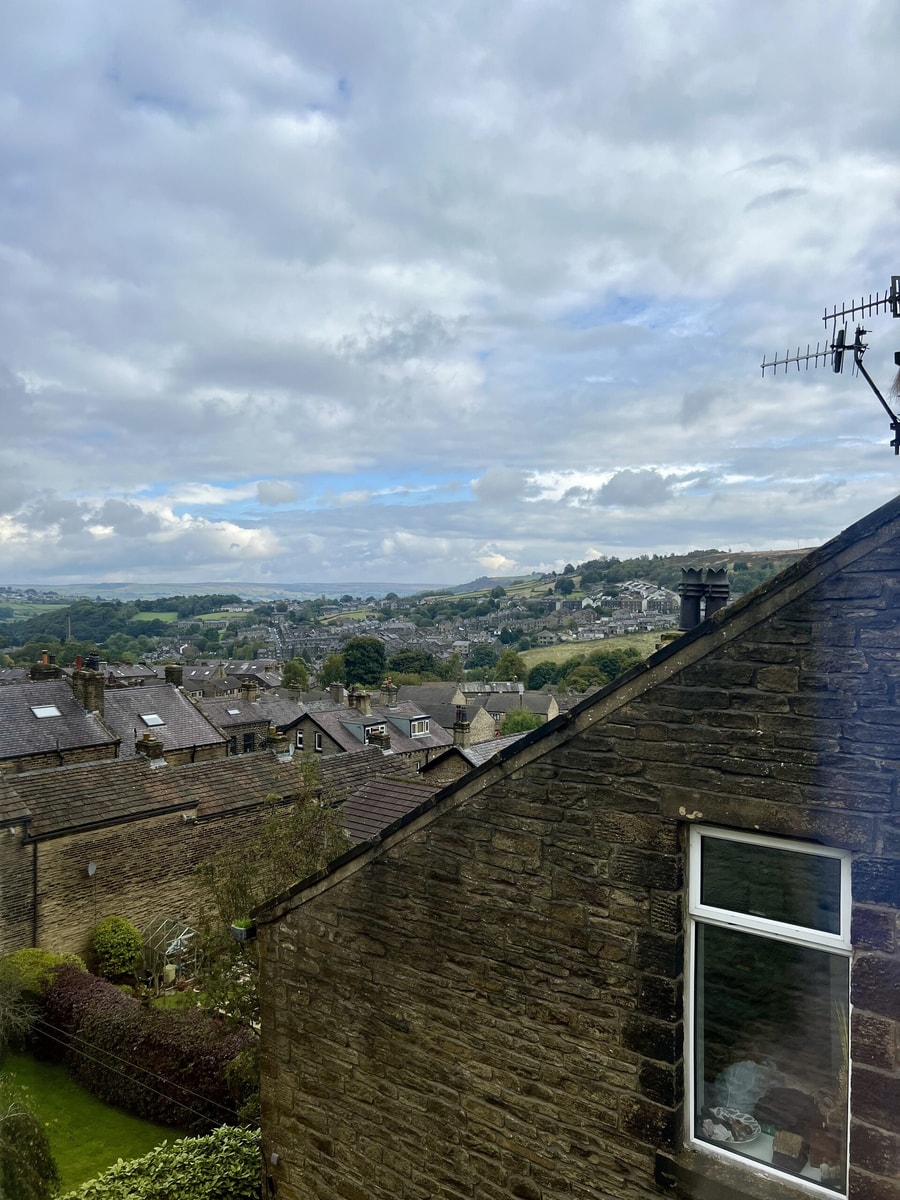 Charming 1880s 2BD Haworth Home 10 Hello Guest