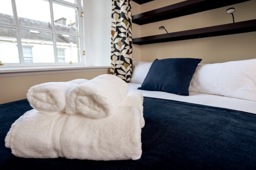 Elegant 3BD Georgian Retreat in Perth City Centre 10 Hello Guest