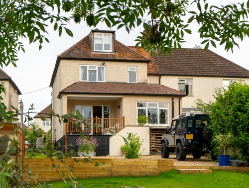 Garden Retreat with Views & Parking