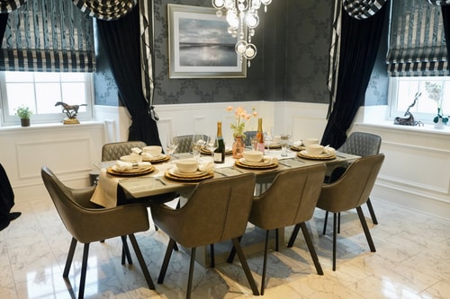 6BR House with Butler, Sauna & Hot Tub in Glasgow