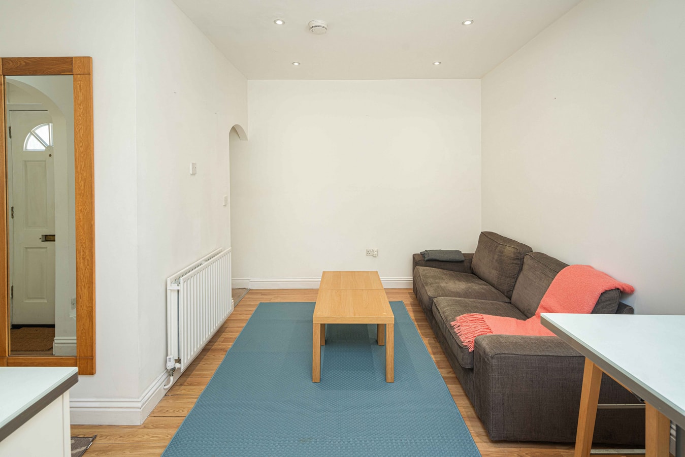 Super 2BD Maisonette in Queens Park, Maida Vale 10 Hello Guest