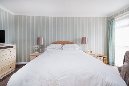 Amazing Beachside 2BD Family Home with Garden 8 Hello Guest