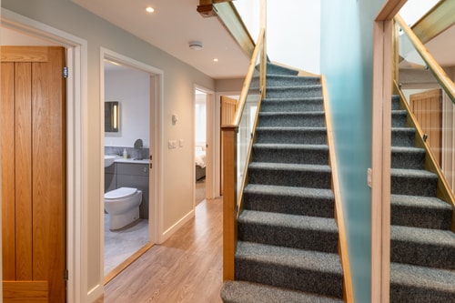 Seaside 3BD Retreat with Balcony & Stunning Views 13 Hello Guest