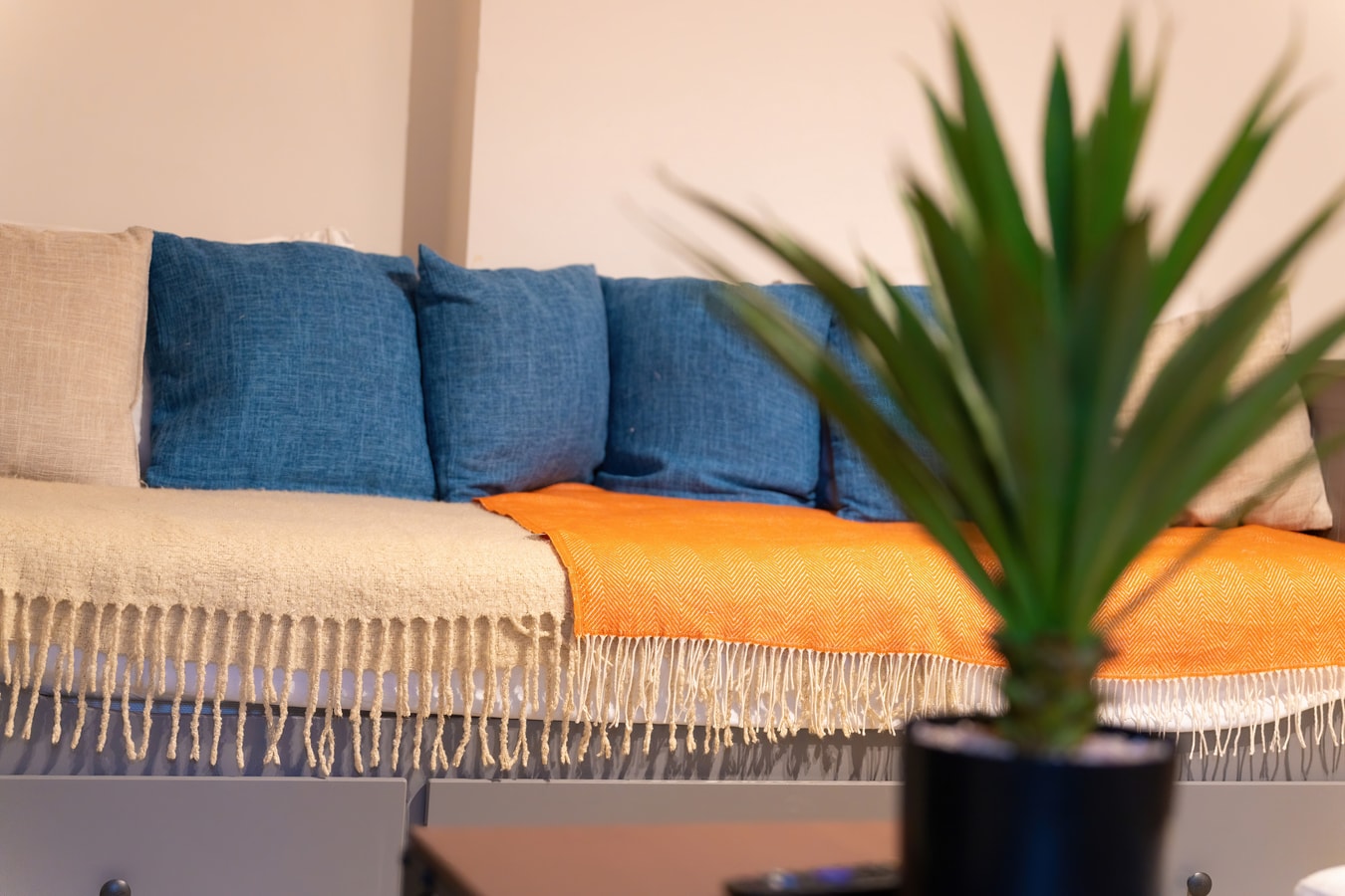 Private 1BD Flat near Gloucester Docks 14 Hello Guest