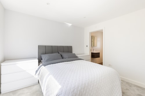 Spacious 4BD Smart Home in Idyllic Rural Setting 29 Hello Guest