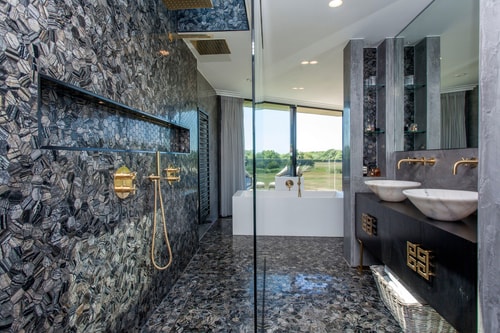 Cooden Beach: 4BD Retreat with Cinema 12 Hello Guest