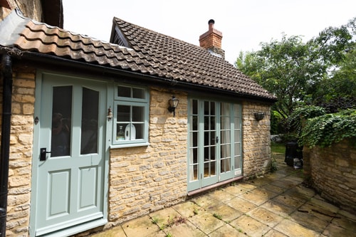 Beautiful 3BD Thatched Stone Cottage Kettering 4 Hello Guest