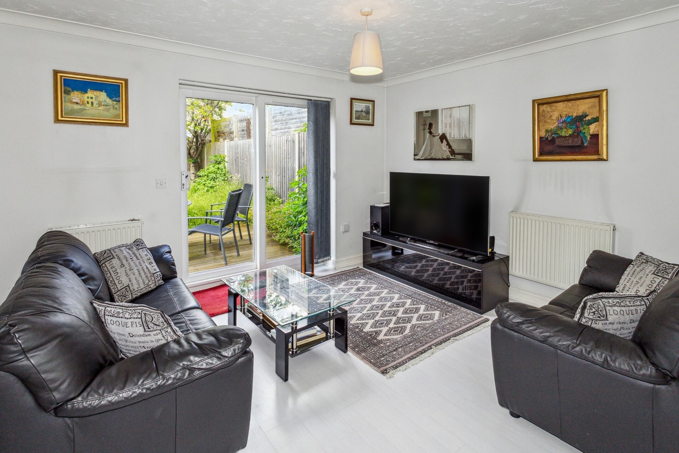 Urban Oasis - Modern 2B/2B Retreat Near Nature 18 Hello Guest