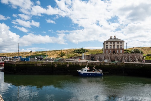 Historic 2BD Maisonette in Coastal Eyemouth 15 Hello Guest