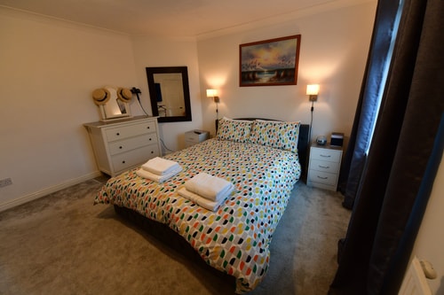 2BD Garden Home - A Short Walk to Stonehenge 1 Hello Guest