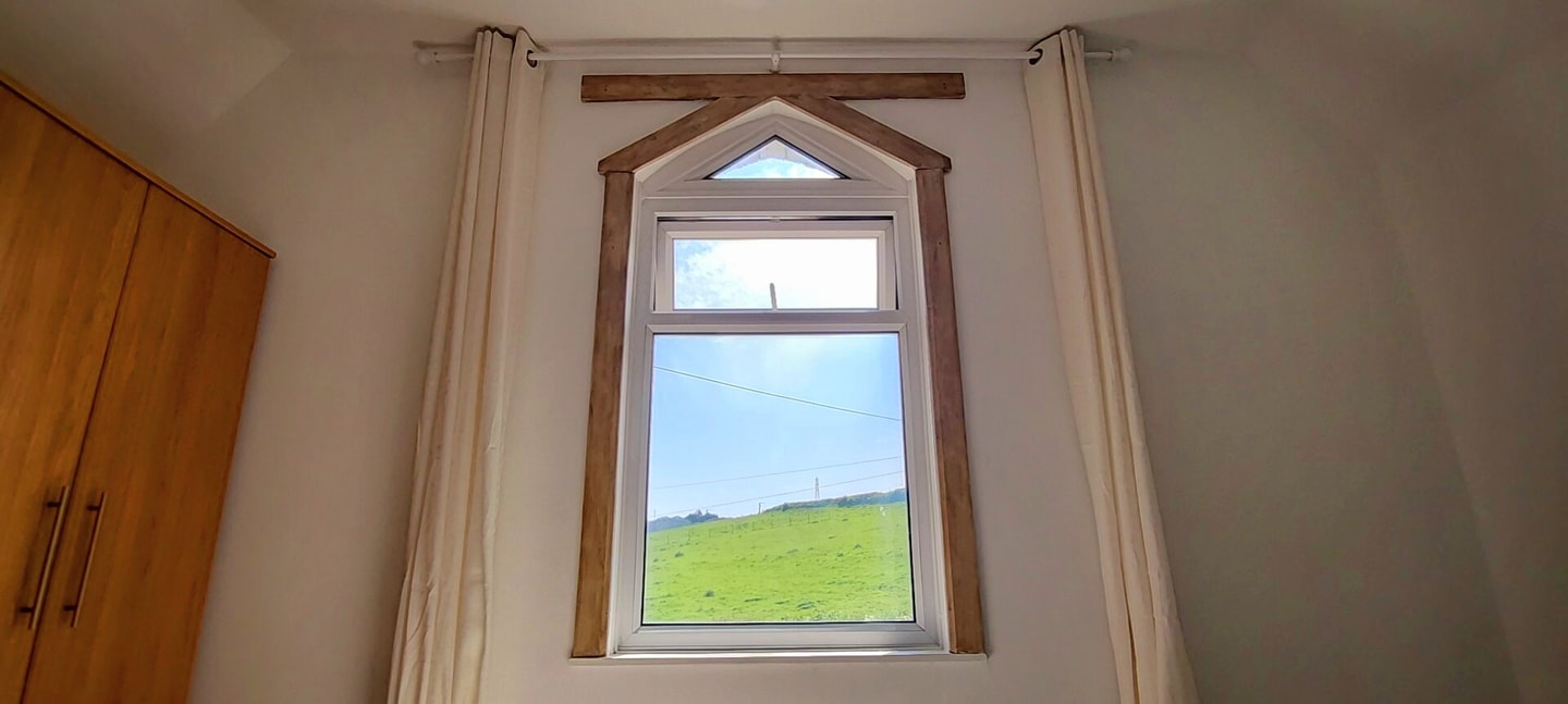 The Trackside Cottage 9 Hello Guest