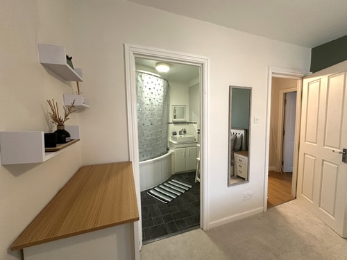 Bright Seaside Apartment with Stunning River Views 15 Hello Guest