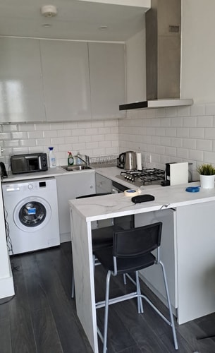 Fantastic 1BD flat in the centre 1 Hello Guest