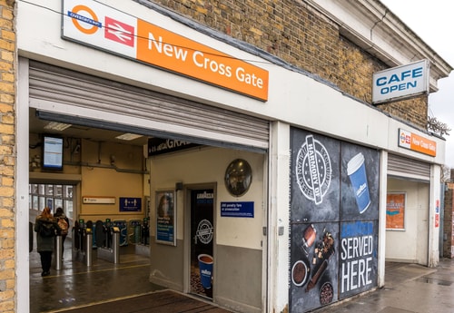 NEW Stylish 1 Bedroom Flat with Garden | London 19 Hello Guest