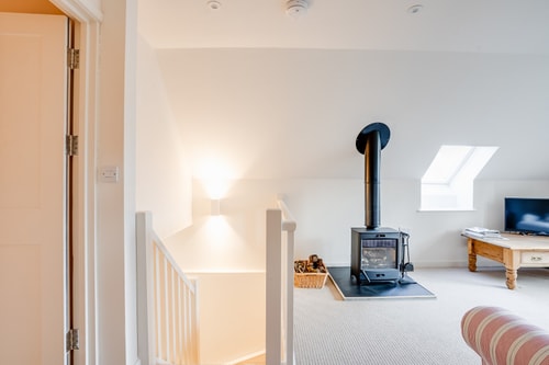 Charming Coach House Retreat Near Sherborne Abbey 35 Hello Guest