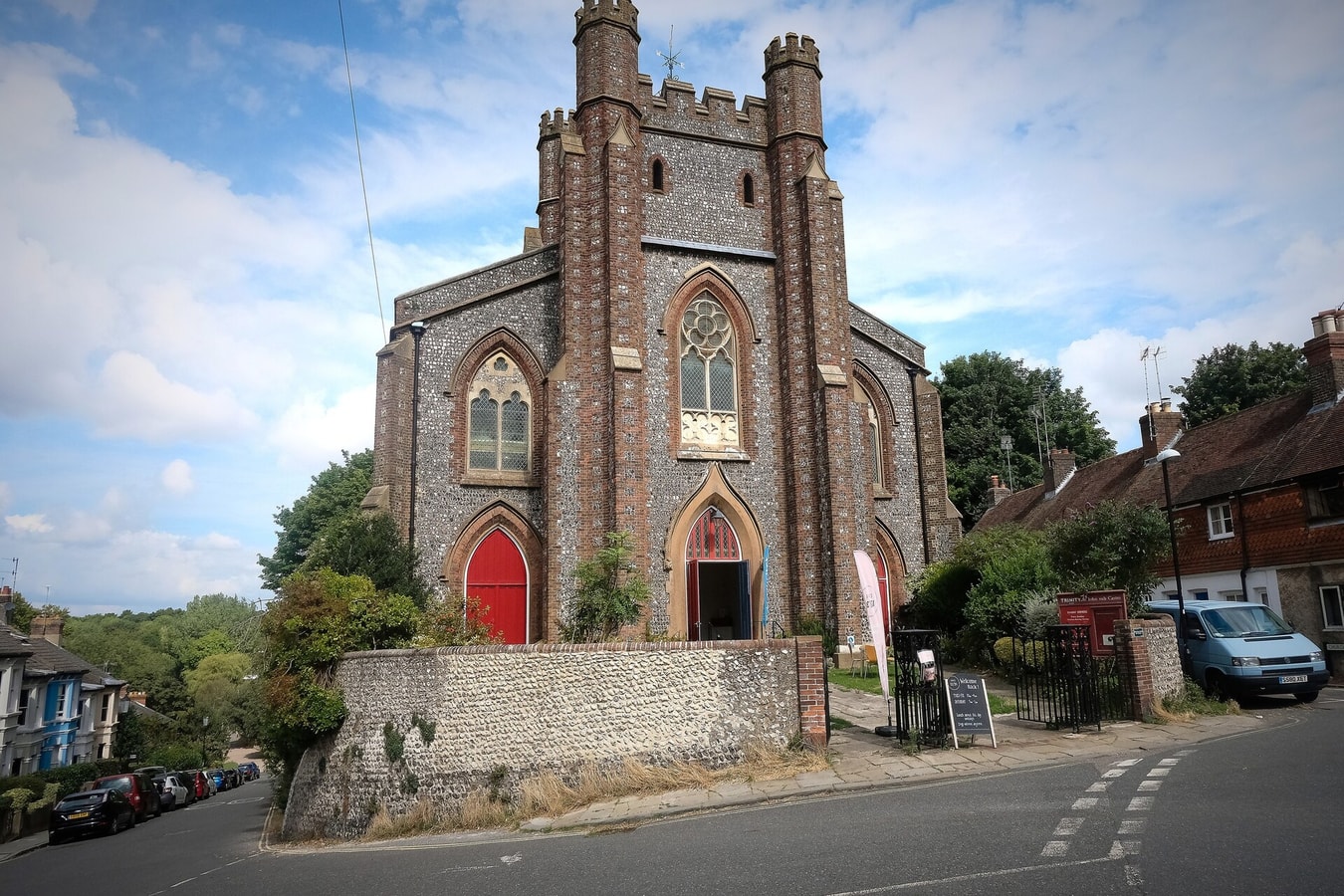 Fantastic 2BD Victorian Apt - 4 adults & 1 child 15 Hello Guest