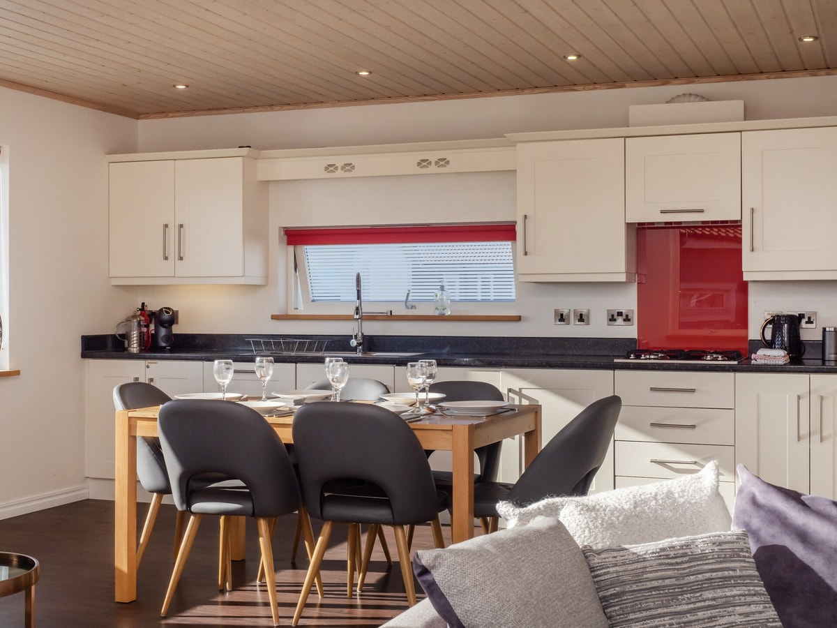 Luxury Lodge w/ Hot Tub on 400-Acre Estate 29 Hello Guest