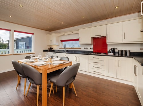 Luxury Lodge w/ Hot Tub on 400-Acre Estate 25 Hello Guest