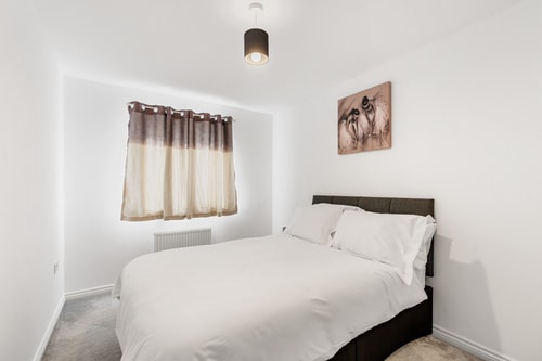 Spacious 4-Bed Home Near City Links 9 Hello Guest