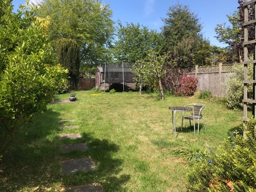 Spacious Suffolk Cottage in Village Setting