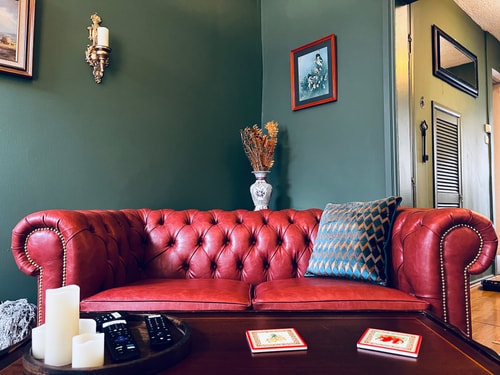 Robin’s Hollow: 2BD Home Near Wrexham AFC 3 Hello Guest