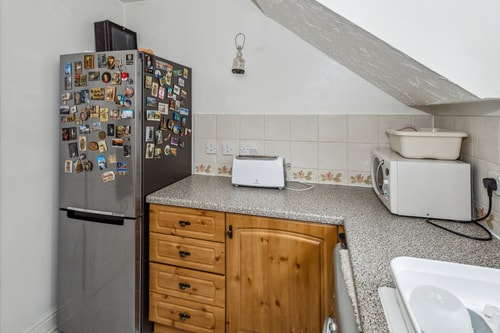 Urban Oasis - Modern 2B/2B Retreat Near Nature 14 Hello Guest