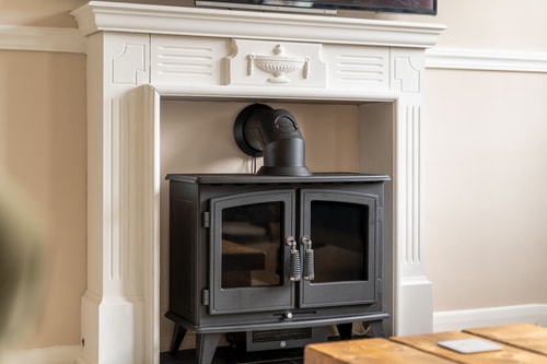 Tranquil 3BD Haven by the Sea in Littlehampton 8 Hello Guest