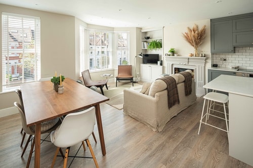 Stylish Crouch End 2B2B Flat - Sleeps 4 23 Hello Guest