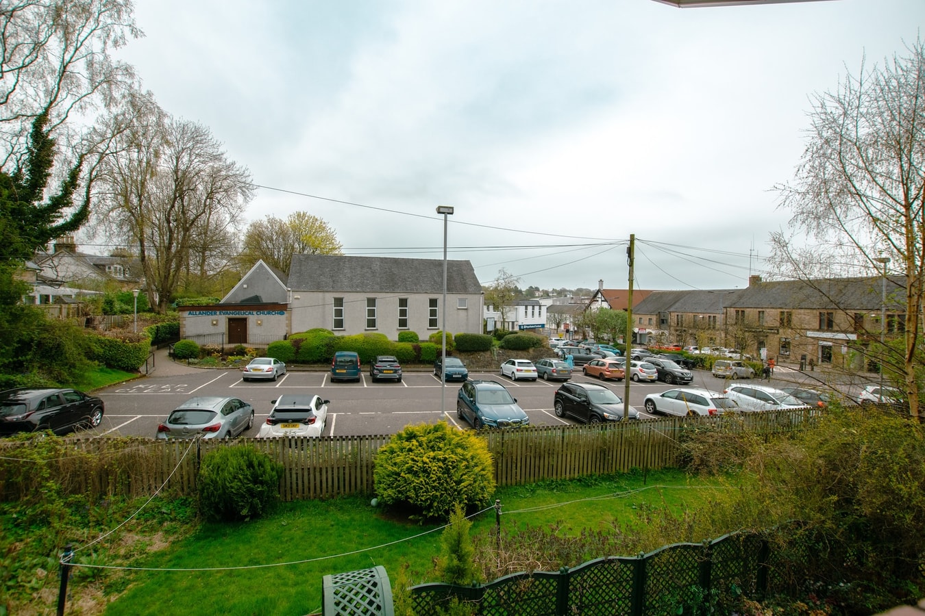 Cosy & Central 2BD Apartment Milngavie, Glasgow 31 Hello Guest