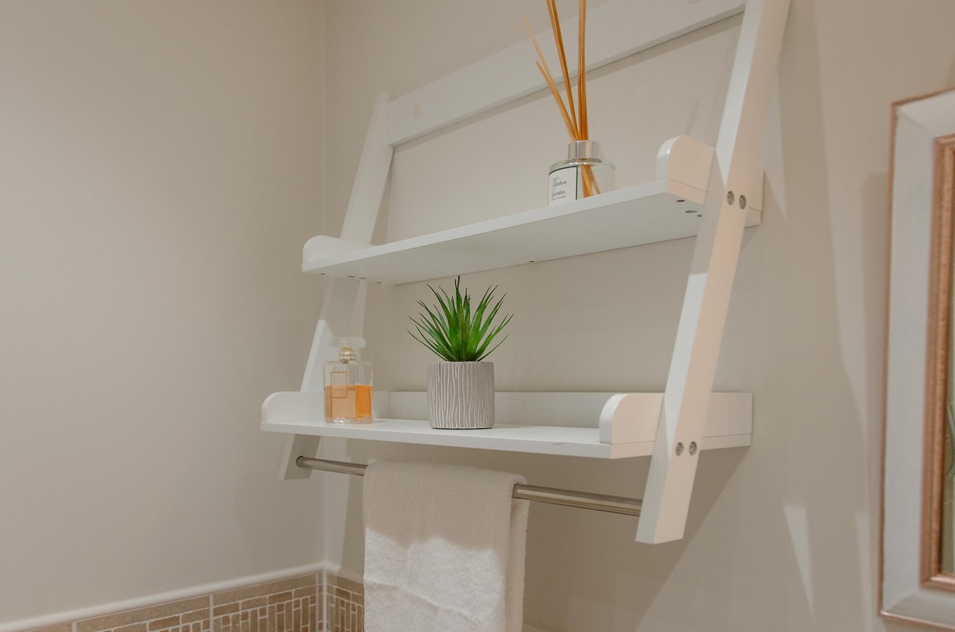 Modern 2-Bed Flat in Tavistock Centre 24 Hello Guest