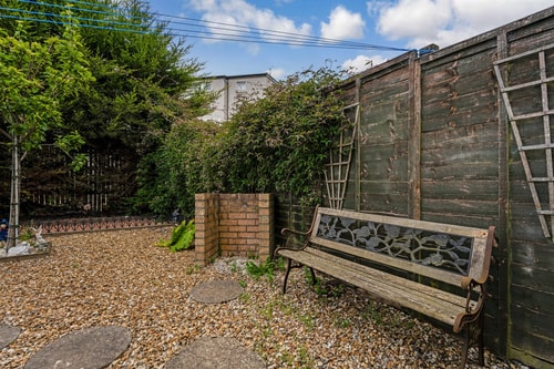 Centrally Situated 1 Bedroom House in Cumbernauld 18 Hello Guest