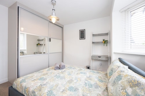 Modern Family Home in South Manchester/Stockport 5 Hello Guest