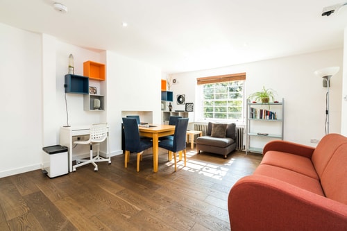 Charming 2 Bedroom Apartment in Kentish Town 5 Hello Guest