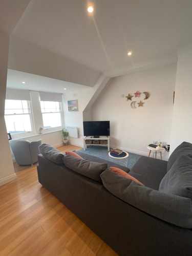 Apartment - Centre of Swanage Stunning Sea views 5 Hello Guest