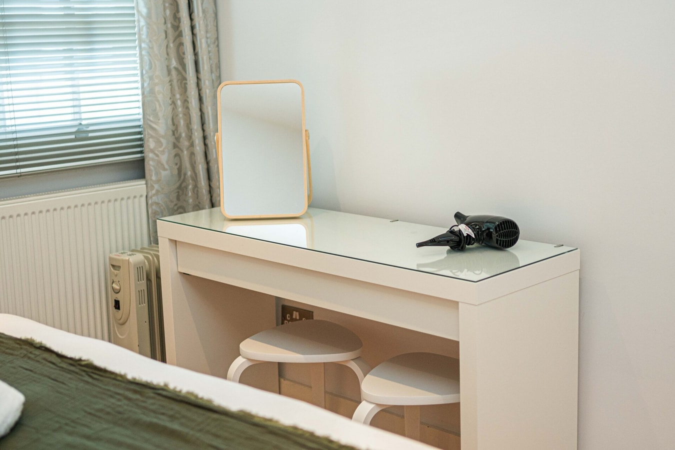 Modern 1-Bed Flat in Central Bloomsbury 20 Hello Guest