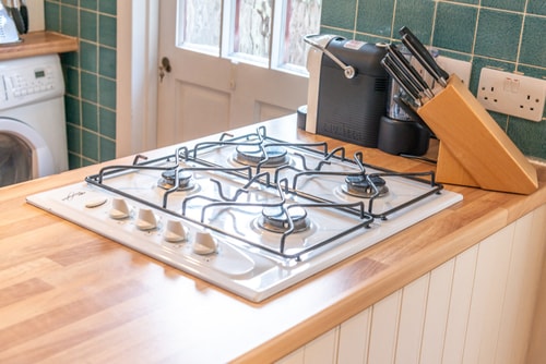 West London Gem Chic 1BD Patio Flat Retreat 16 Hello Guest