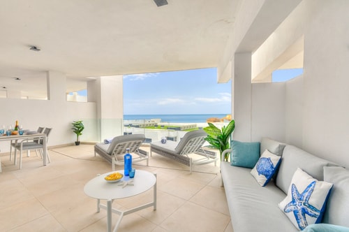 Luxury 2BR Retreat Costa del Sol - Sunny place