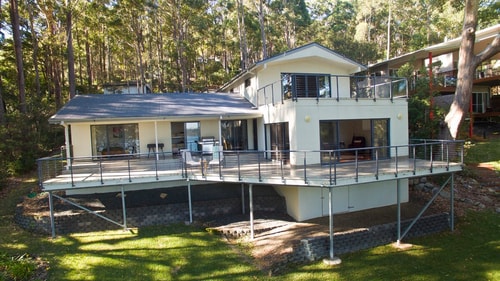 Brae Villa - Lake Views - Smiths Lake