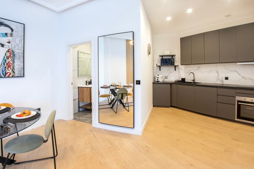 Trendy apt. with a heated  pool & near Aqualand 35 Platihome