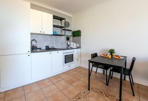 Beautiful spacious 1 bedroom apartment with Pool 2 Platihome