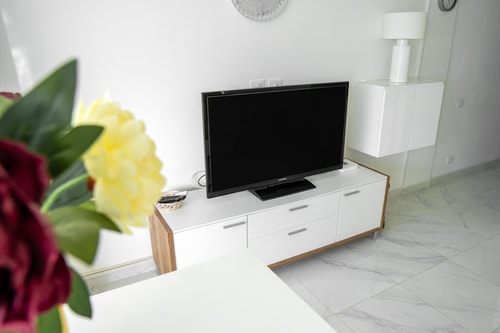 Colourful Bright Centred Apt. with Ocean View 3 Platihome