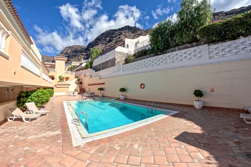 Fantastic Ocean view apartment with amazing Pools 21 Platihome