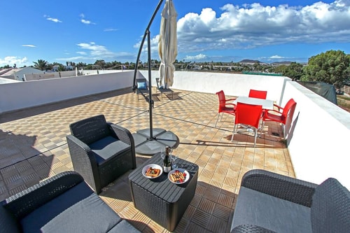 Nice 2 bedroom flat with big Pools and big terrace 3 Flataway