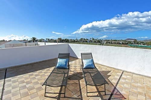 Nice 2 bedroom flat with big Pools and big terrace 35 Flataway