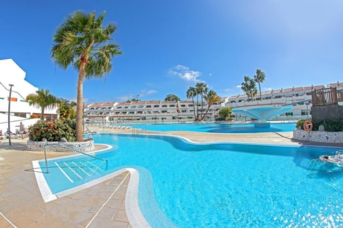 Nice 2 bedroom flat with big Pools and big terrace 47 Platihome