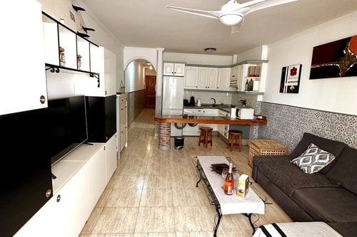 Very Central lovely apartment closed to the Beach 13 Flataway