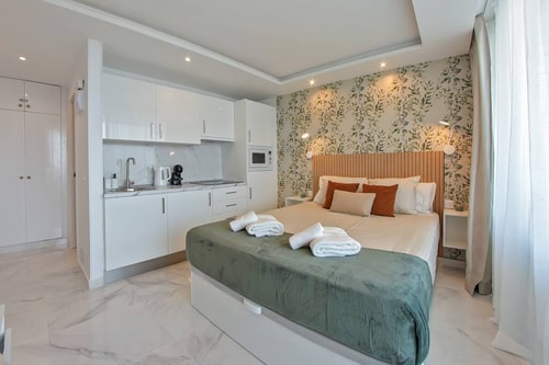 Amazing sunny Studio with Ocean view and Pools 5 Flataway