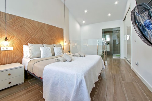 Amazing maisonette with a sea view and pool access 5 Platihome