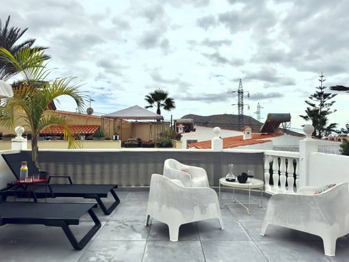 Family Villa • 2 Apt • Terrace w/ View • Pool 20 Flataway