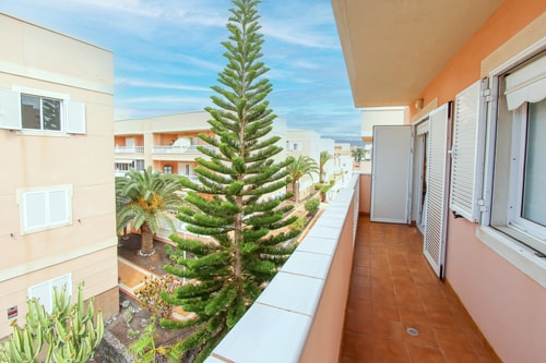 Lovely 2 bedroom home with nice Pool and View 24 Platihome